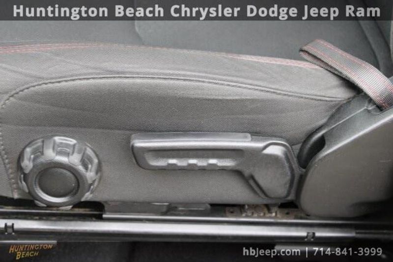2021 Jeep Gladiator RubiconImage 37