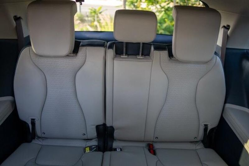 2026 Kia Carnival SXImage 21