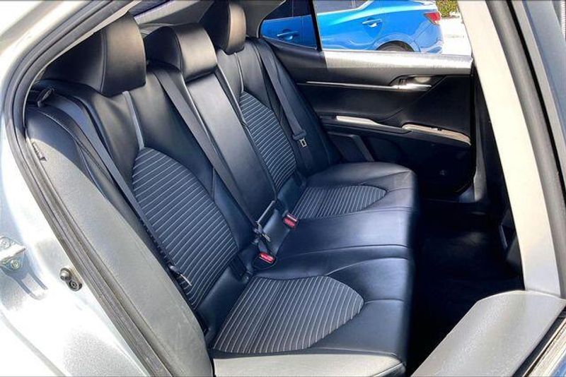 Used 2021 Toyota Camry SEImage 26