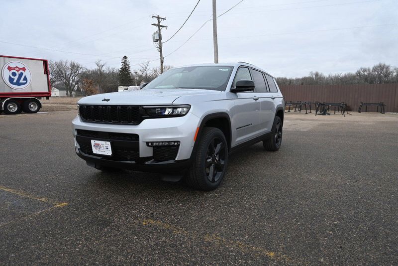 2025 Jeep Grand Cherokee L LimitedImage 5