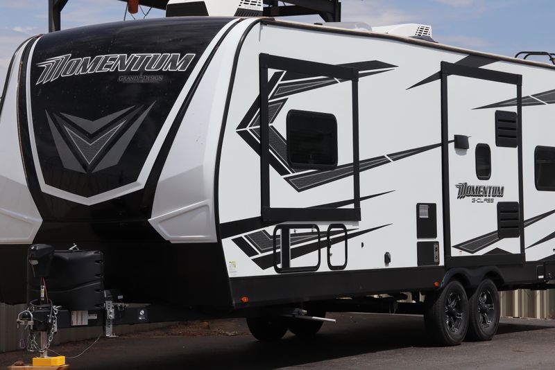 2021 OTHER GRAND DESIGNS MOMENTUM 25G 