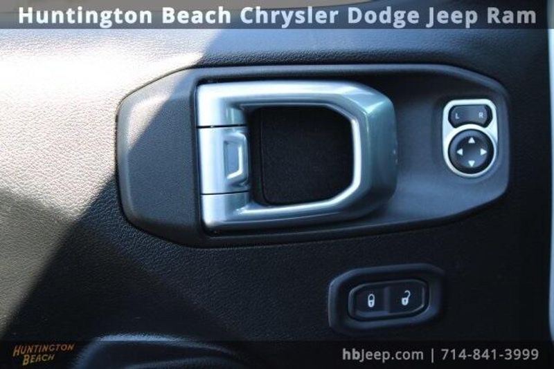 2022 Jeep Wrangler Unlimited Sport SImage 11