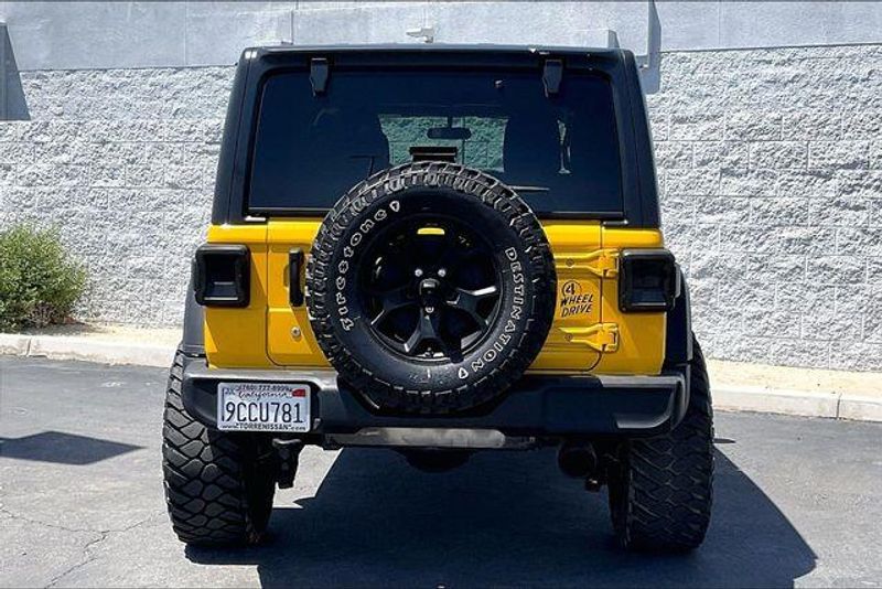 Used 2021 Jeep Wrangler Unlimited WillysImage 3