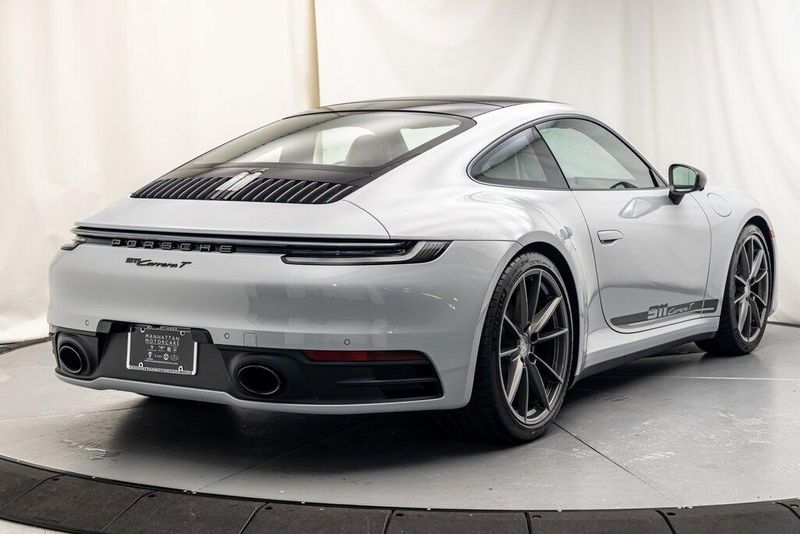 2024 Porsche 911 Image 5