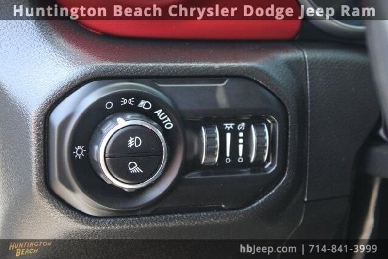 2022 Jeep Gladiator RubiconImage 16