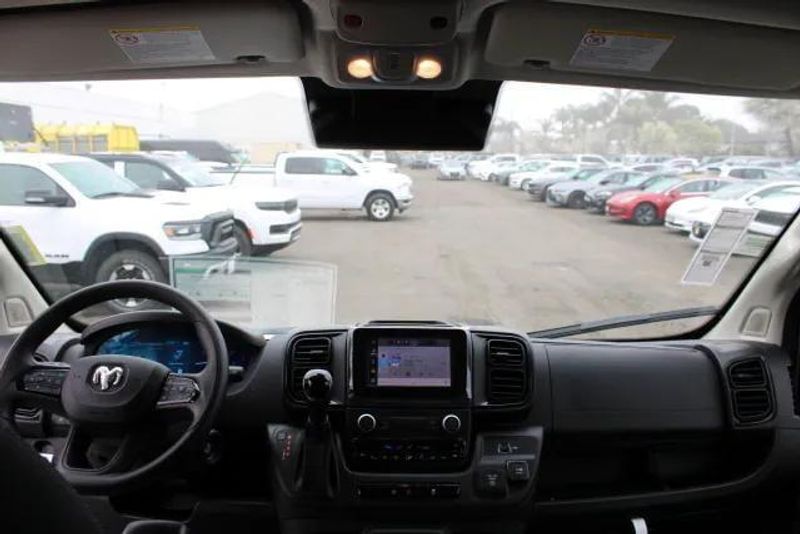 2025 RAM ProMaster 1500 Low Roof 118 WBImage 26