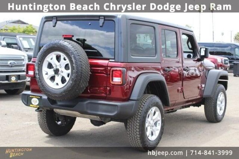 2021 Jeep Wrangler Unlimited IslanderImage 5