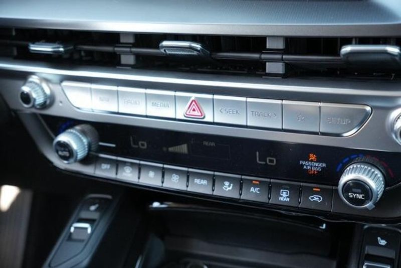 New 2025 Kia Telluride EXImage 19