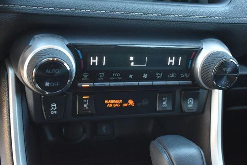 Used 2020 Toyota RAV4 XLEImage 28