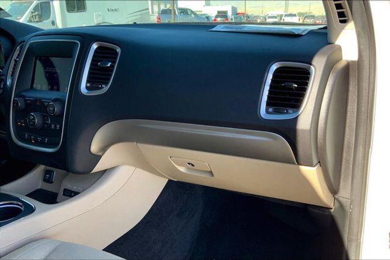 Used 2019 Dodge Durango SXTImage 16