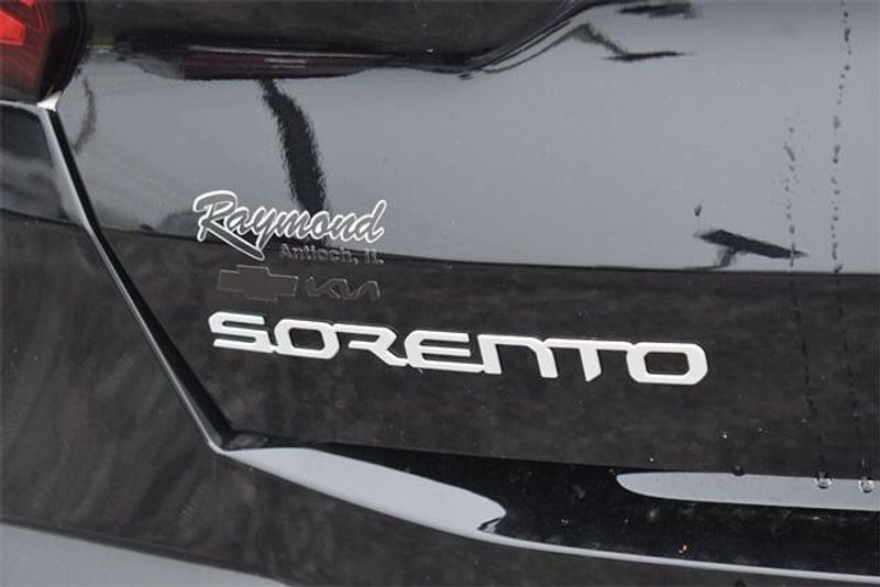 2024 Kia Sorento LXImage 5
