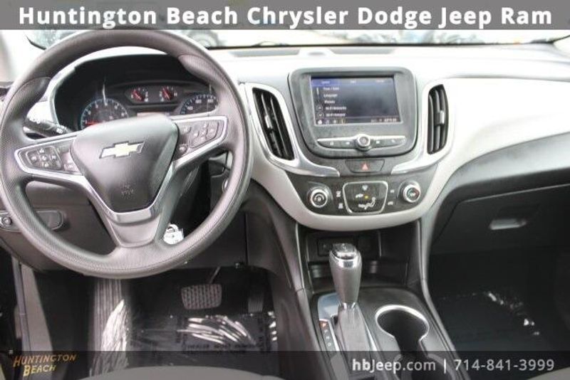 2021 Chevrolet Equinox LSImage 12