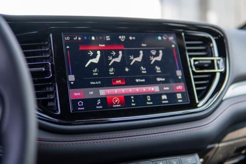 2025 Dodge Durango R/T PlusImage 23
