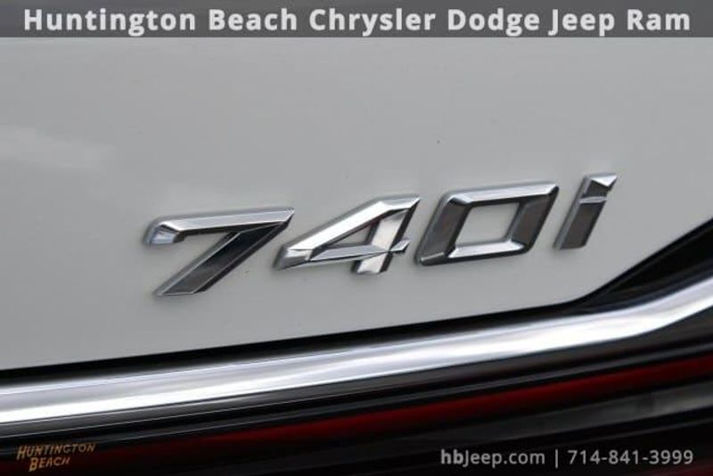 2020 BMW 7 Series 740iImage 8