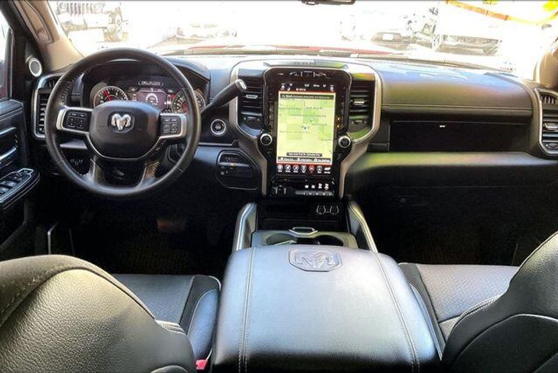 Used 2021 RAM 3500 LaramieImage 15