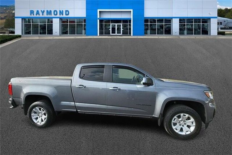 2022 Chevrolet Colorado LTImage 9