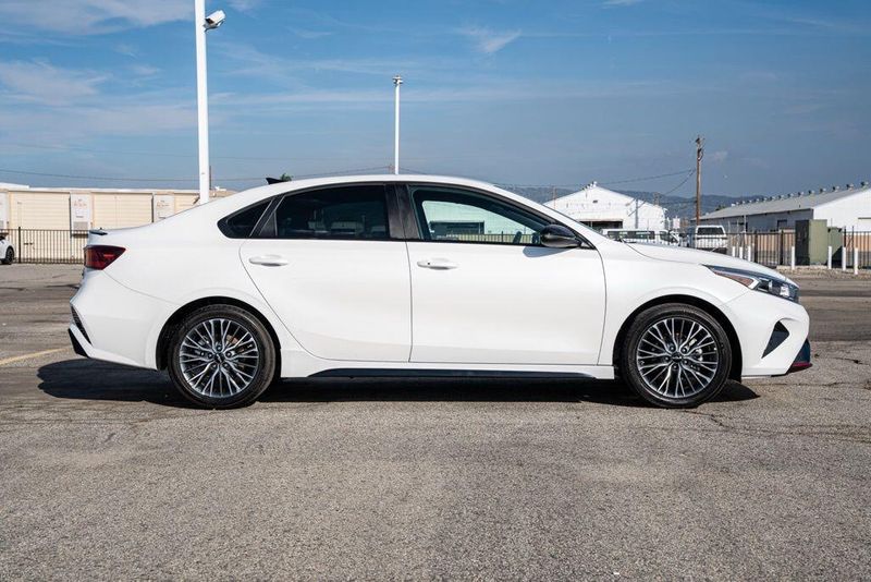 Used 2024 Kia Forte GT-LineImage 8