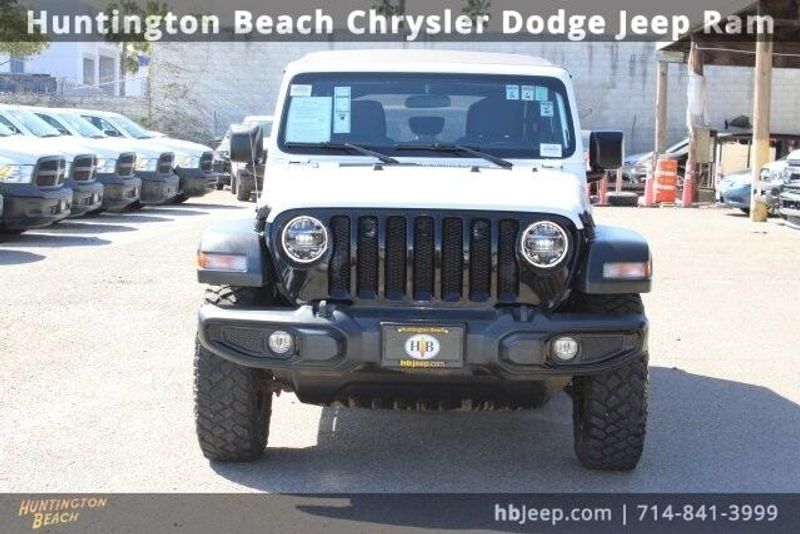 2022 Jeep Wrangler Unlimited WillysImage 2