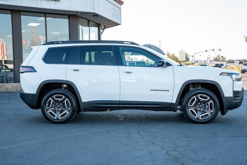 New 2026 Jeep Cherokee LimitedImage 8