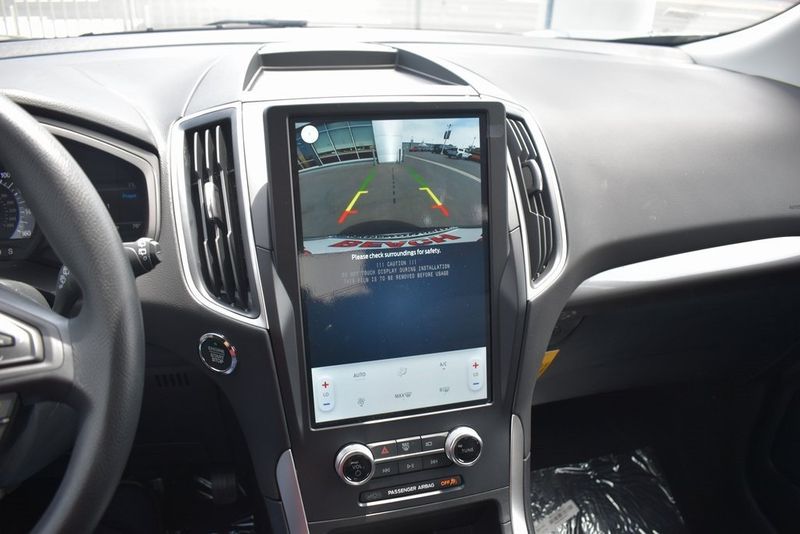 2024 Ford Edge SEImage 19