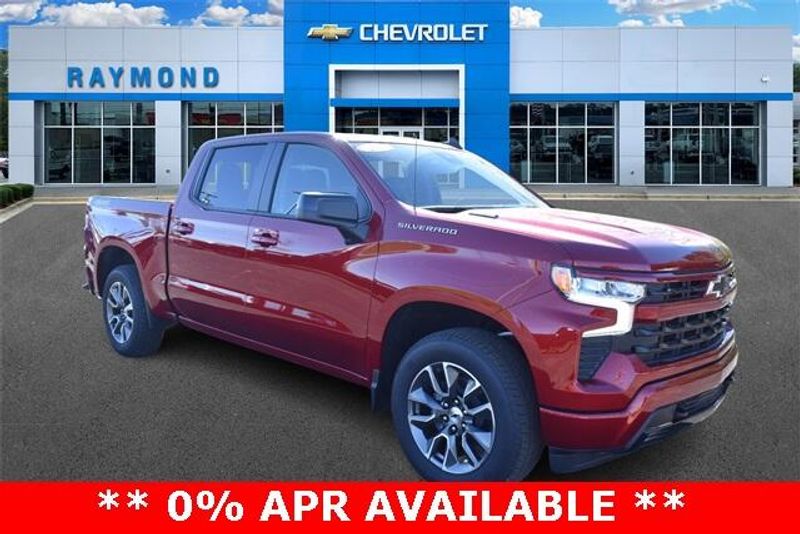 Used 2025 Chevrolet Silverado 1500 RSTImage 1