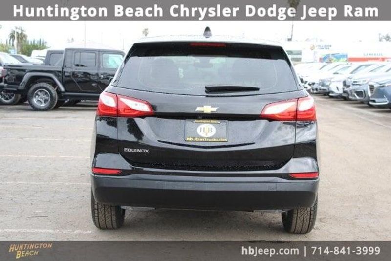 2021 Chevrolet Equinox LSImage 4