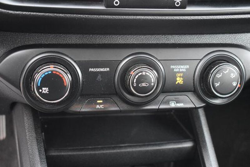 Used 2023 Kia Forte LXSImage 26