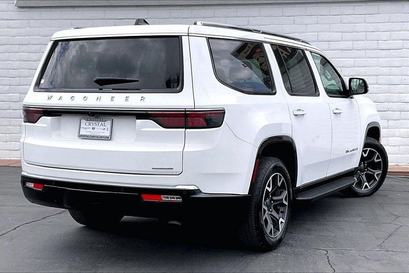 2024 Jeep Wagoneer Series IIIImage 13