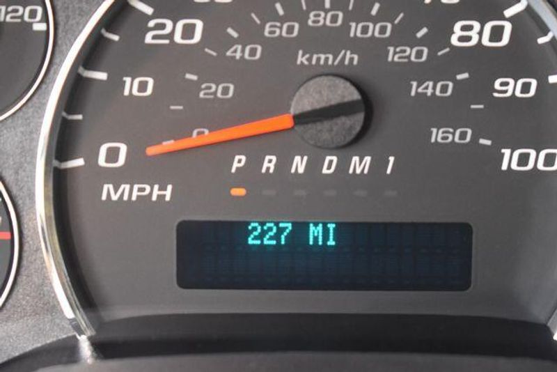 New 2026 Chevrolet Express 3500 Work VanImage 20