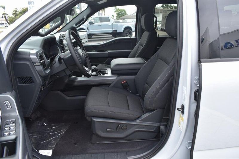 New 2025 Ford F-150 XLTImage 13