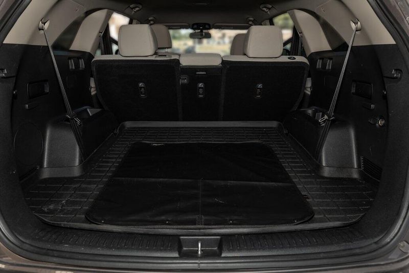 2020 Kia Sorento LXImage 6
