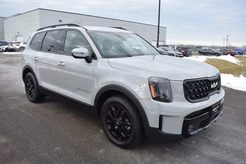 Used 2024 Kia Telluride SX-Prestige X-ProImage 11