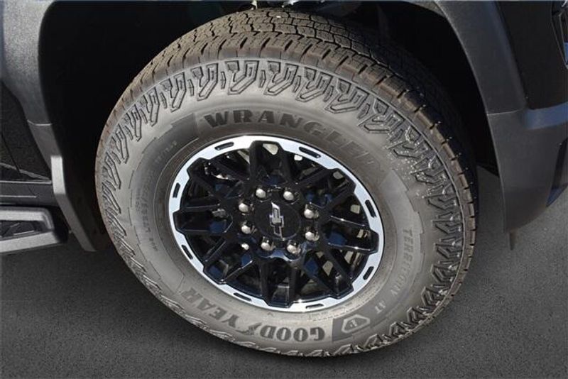 New 2026 Chevrolet Silverado EV Trail BossImage 11