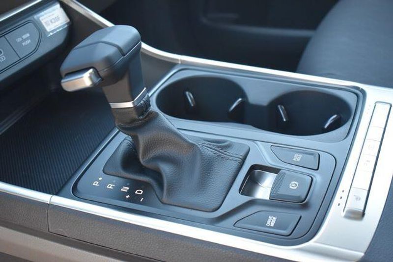 New 2026 Kia Carnival LXSImage 23