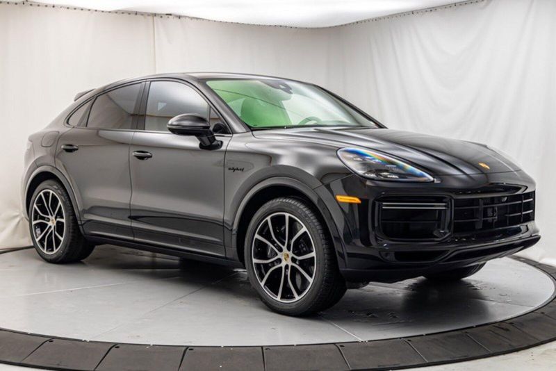 2023 Porsche Cayenne Turbo S E-Hybrid in a Chromite Black Metallic exterior color and Blackinterior. Lotus Manhattan 347-395-5714 lotusmanhattan.com 