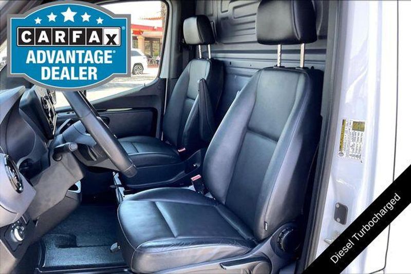 Used 2025 Mercedes-Benz Sprinter 2500 Crew 144 WBImage 22