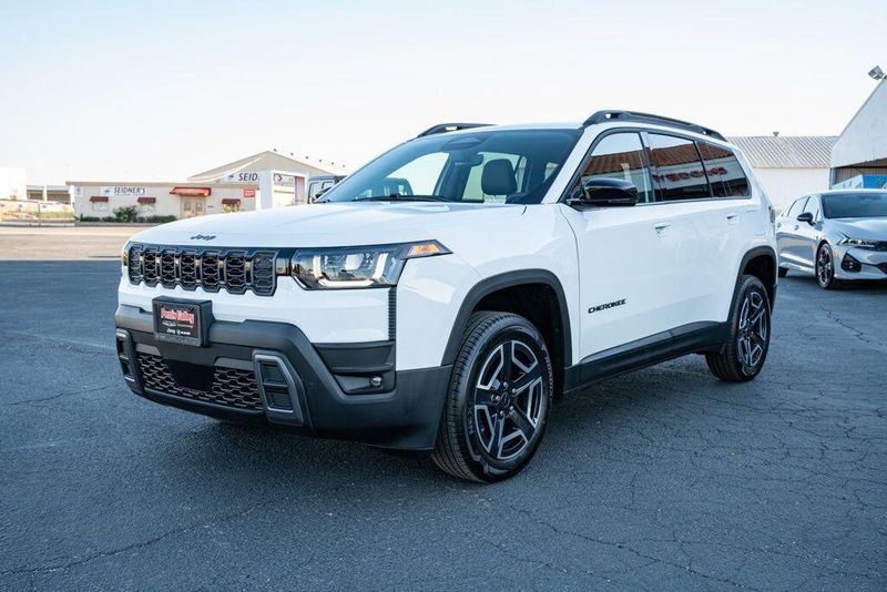 New 2026 Jeep Cherokee LimitedImage 3