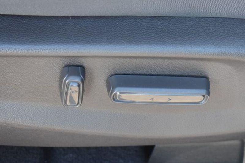 Used 2018 Honda Odyssey EXImage 12
