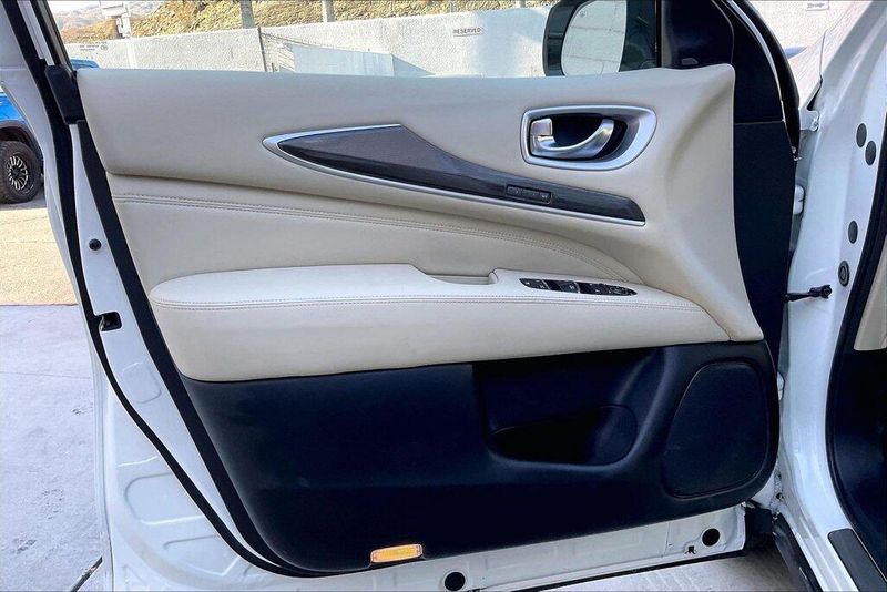 Used 2020 INFINITI QX60 LuxeImage 21