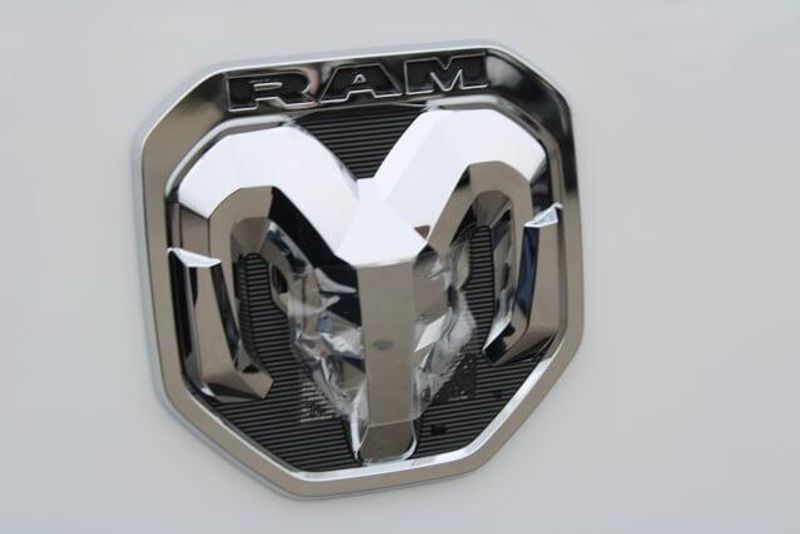 2025 RAM ProMaster 1500 Low Roof 118 WBImage 7