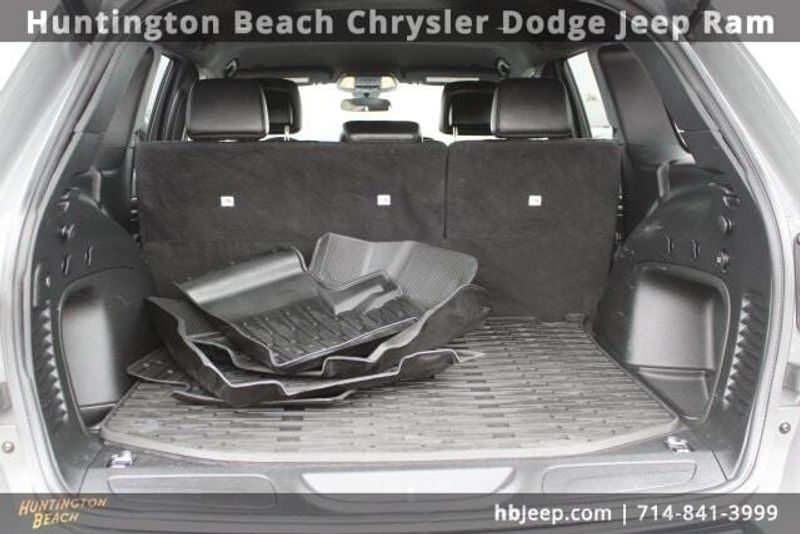 2021 Jeep Grand Cherokee Laredo XImage 41