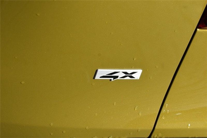 2024 Kia Seltos SX in a Valais Green exterior color and Blackinterior. Raymond Auto Group 888-703-9950 raymonddeals.com 