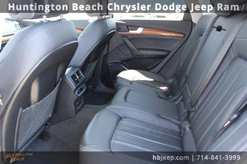 2022 Audi Q5 45 S Line Premium PlusImage 37