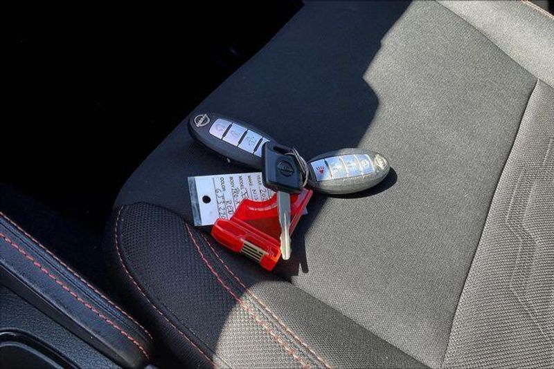 Used 2023 Nissan Frontier PRO-4XImage 11