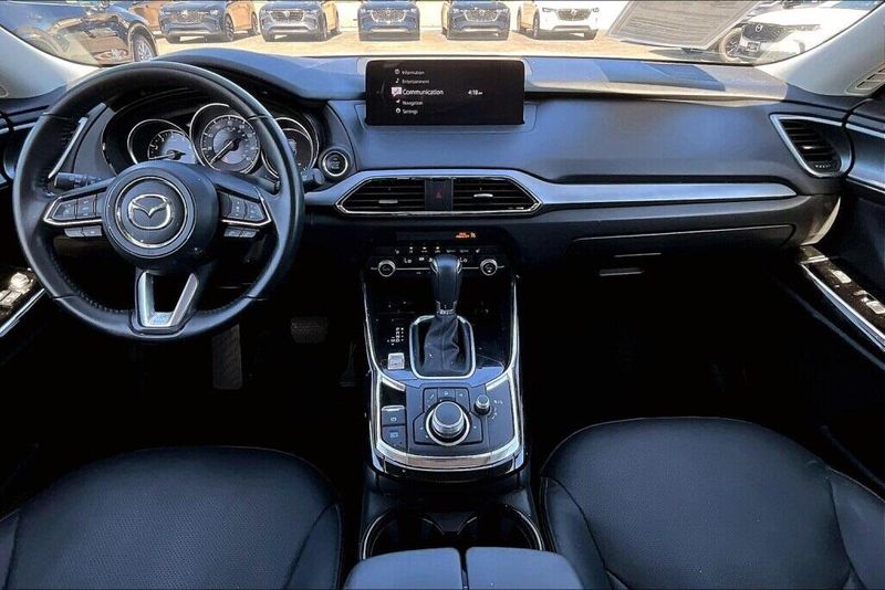 Used 2023 Mazda CX-9 TouringImage 11