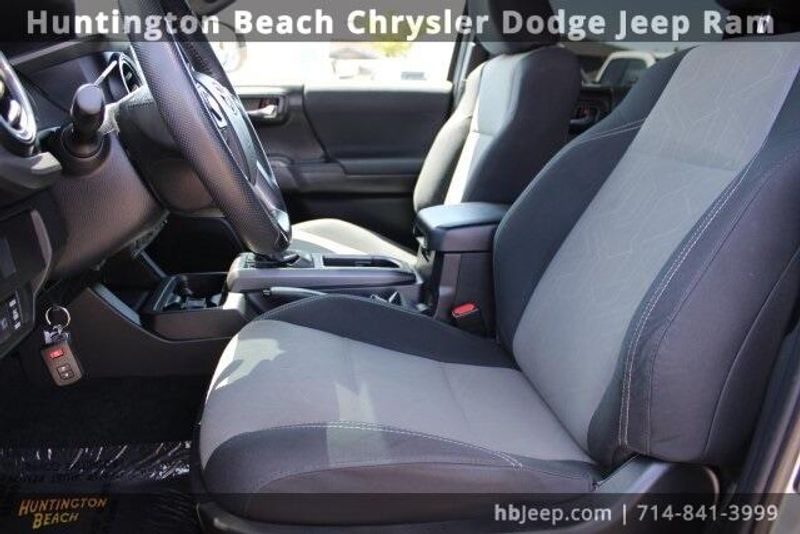 2022 Toyota Tacoma TRD SportImage 37