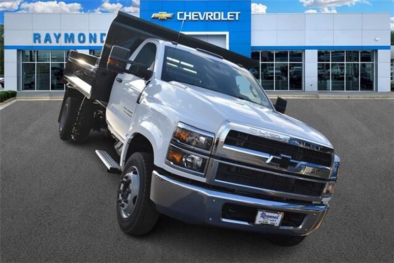 2024 Chevrolet Silverado 4500HD Work TruckImage 8