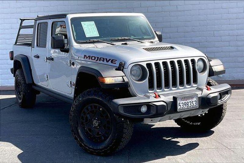Used 2023 Jeep Gladiator MojaveImage 11