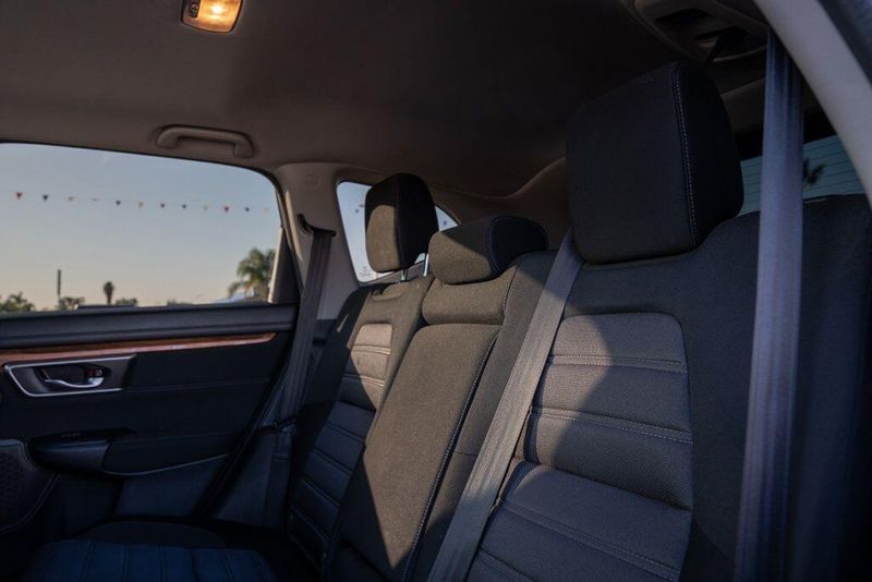 Used 2020 Honda CR-V Hybrid EXImage 16