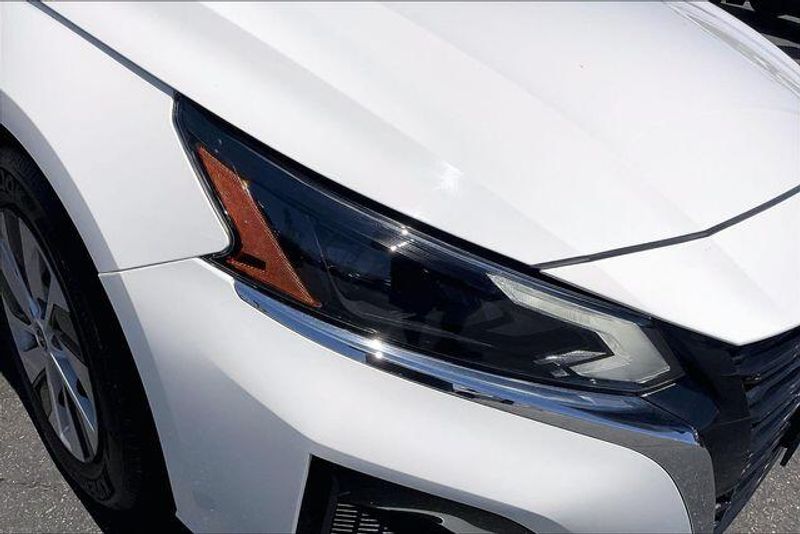 Used 2024 Nissan Altima 2.5 SImage 27